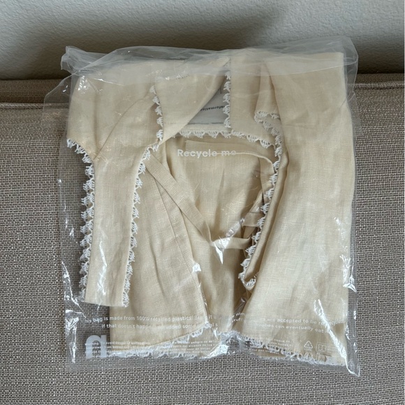 BEST Spring Reformation Viola Linen Top - Sugar Cream Spring French Causal - Picture 5 of 11